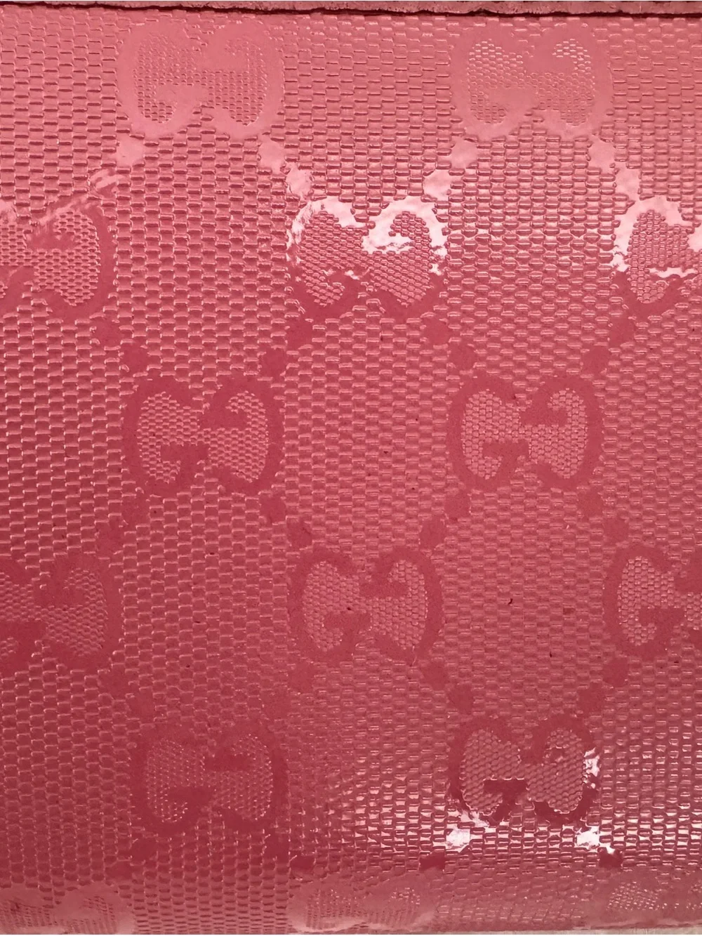 Gucci Glossy GG Patent Zip Wallet - Dusty Rose